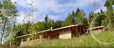 Exklusive Geschenkidee zum Hochzeitstag Luxus Berghütte in Bayern